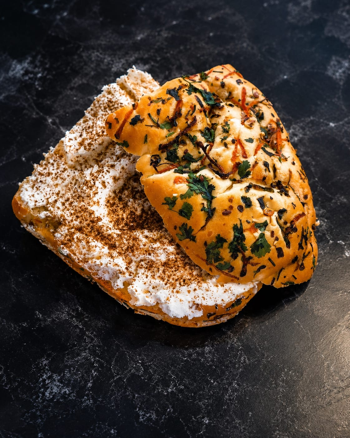 Classic bun makhan with white butter
